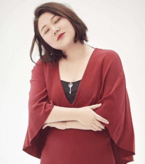 杨天真爆料娱乐圈视频,杨天真揭露惊人内幕